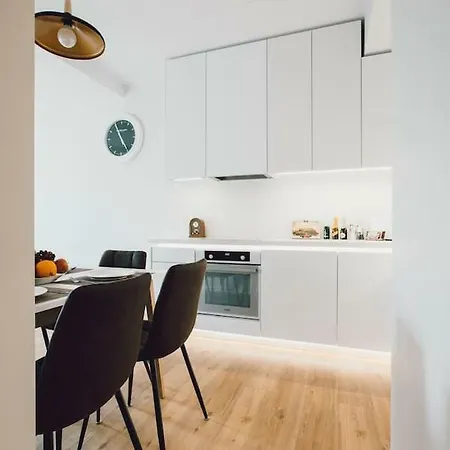 Brand New & Modern Luxury Designer Nr. 45 Apartamento